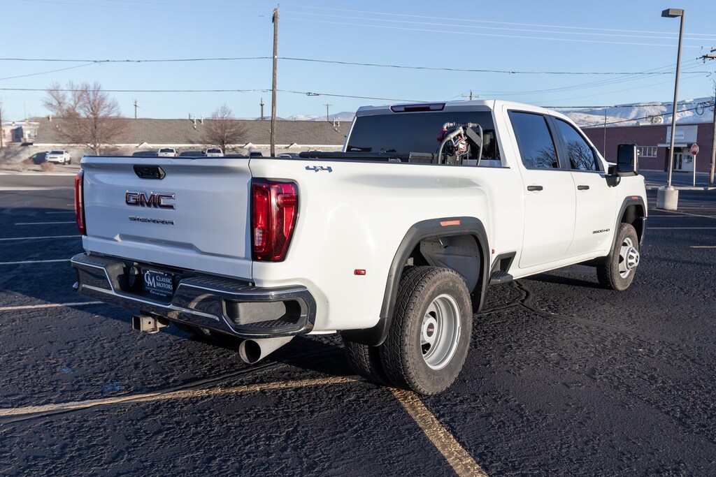 Used 2020 GMC Sierra 3500HD Base Crew Cab 4WD 8FT Box