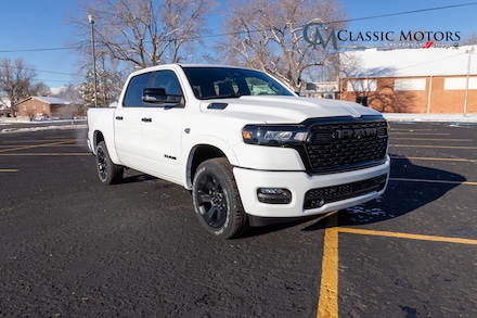 2026 Ram 1500 BIG HORN CREW CAB 4X4 5'7 BOX Pickup
