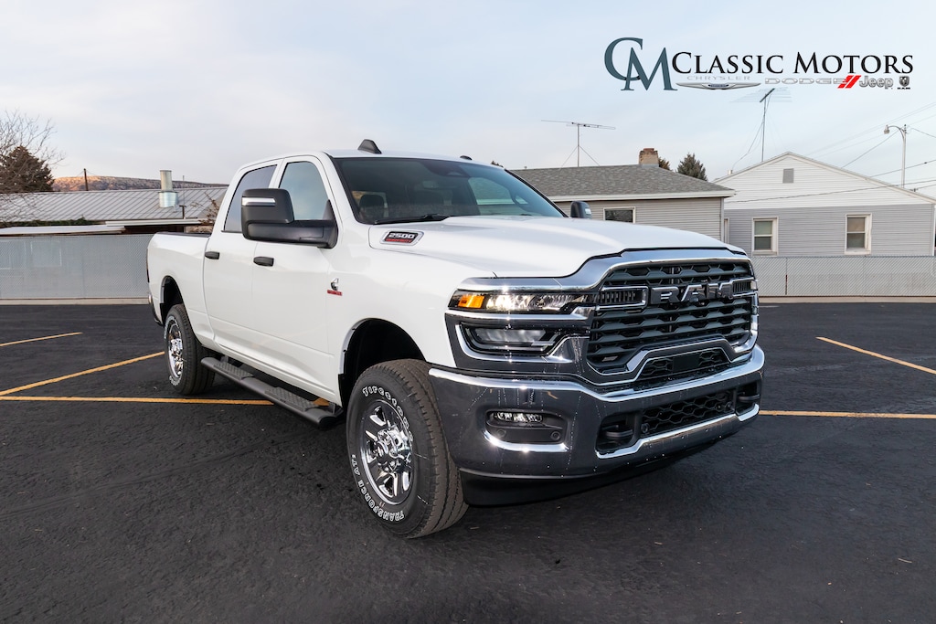 New 2026 Ram 2500 TRADESMAN CREW CAB 4X4 6'4 BOX Pickup