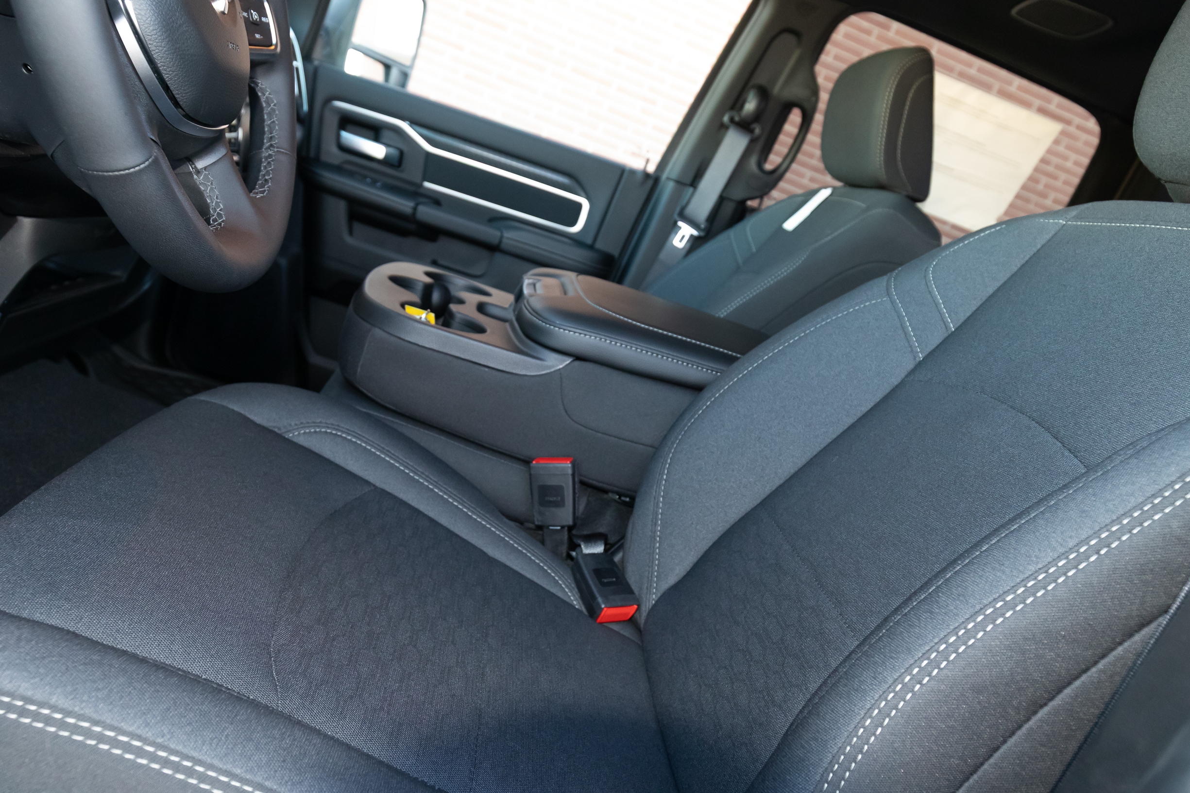 2026 RAM 2500 Big Horn - Photo 10