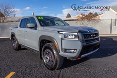 2025 Nissan Frontier PRO-4X Truck