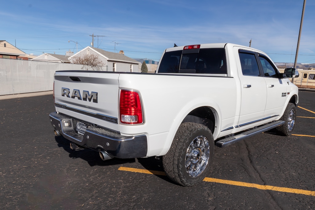 Used 2017 Ram 1500 Limited Crew Cab 4WD 5FT Box