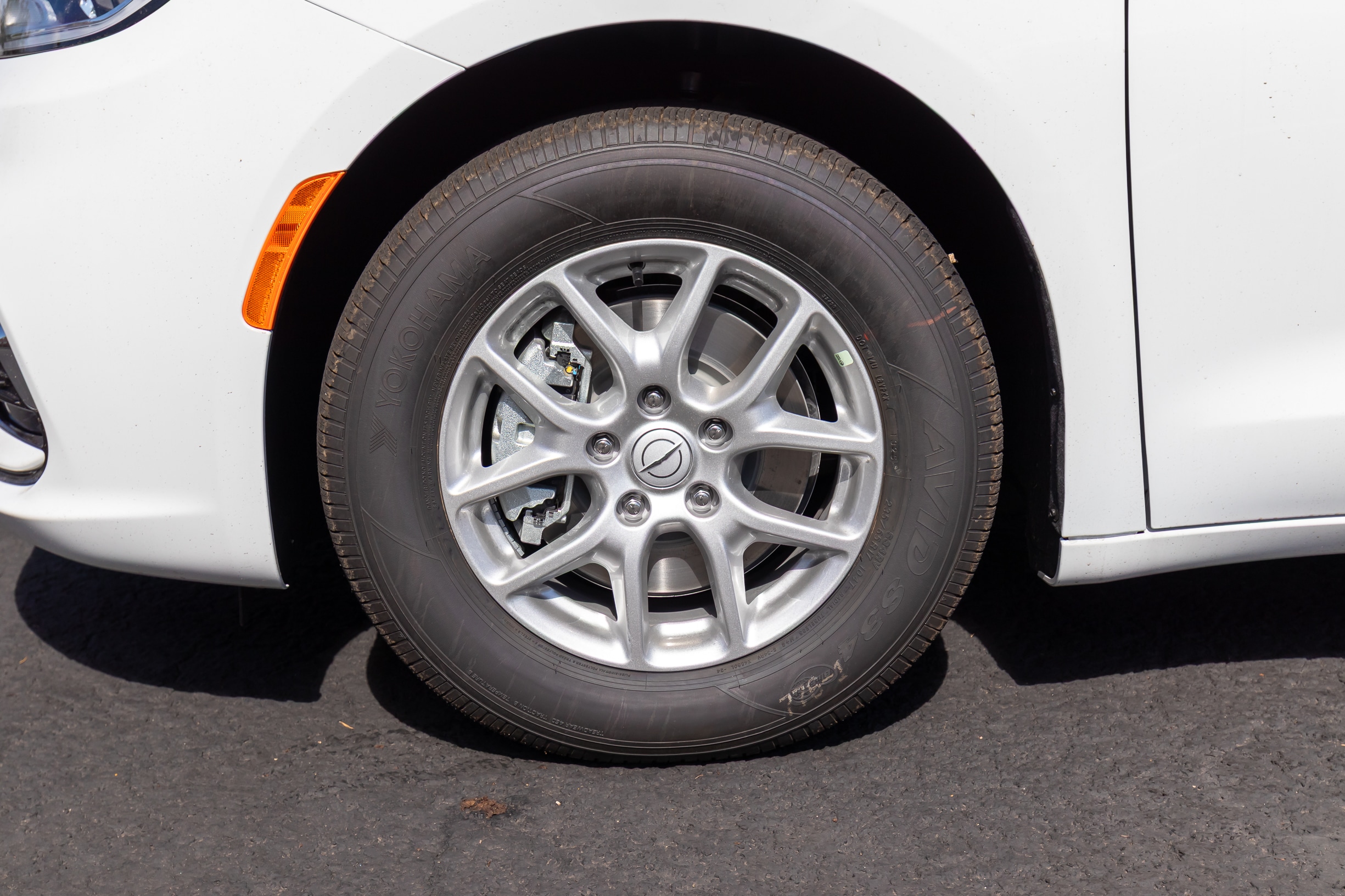 2026 Chrysler Pacifica Select - Photo 37