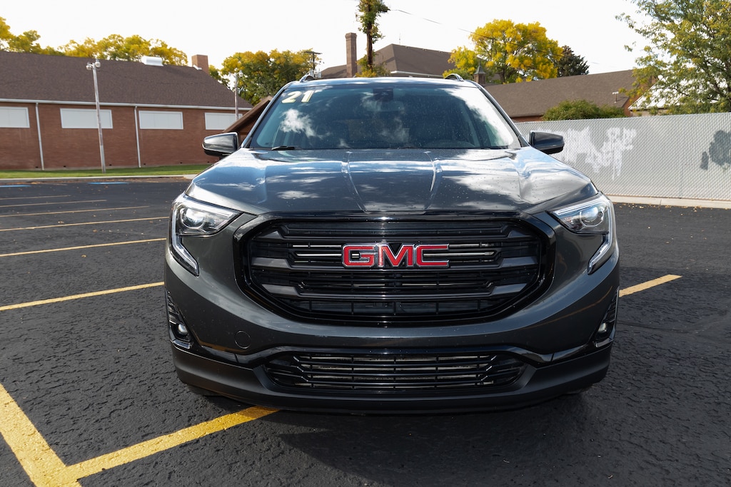 Used 2021 GMC Terrain SLT SUV