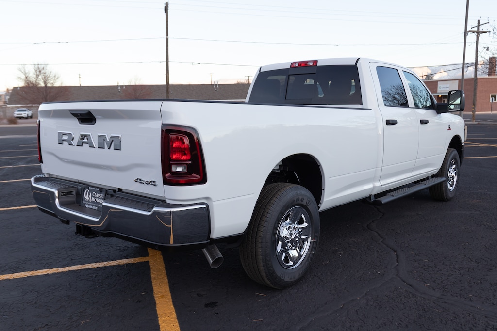 New 2026 Ram 3500 TRADESMAN CREW CAB 4X4 8' BOX Pickup