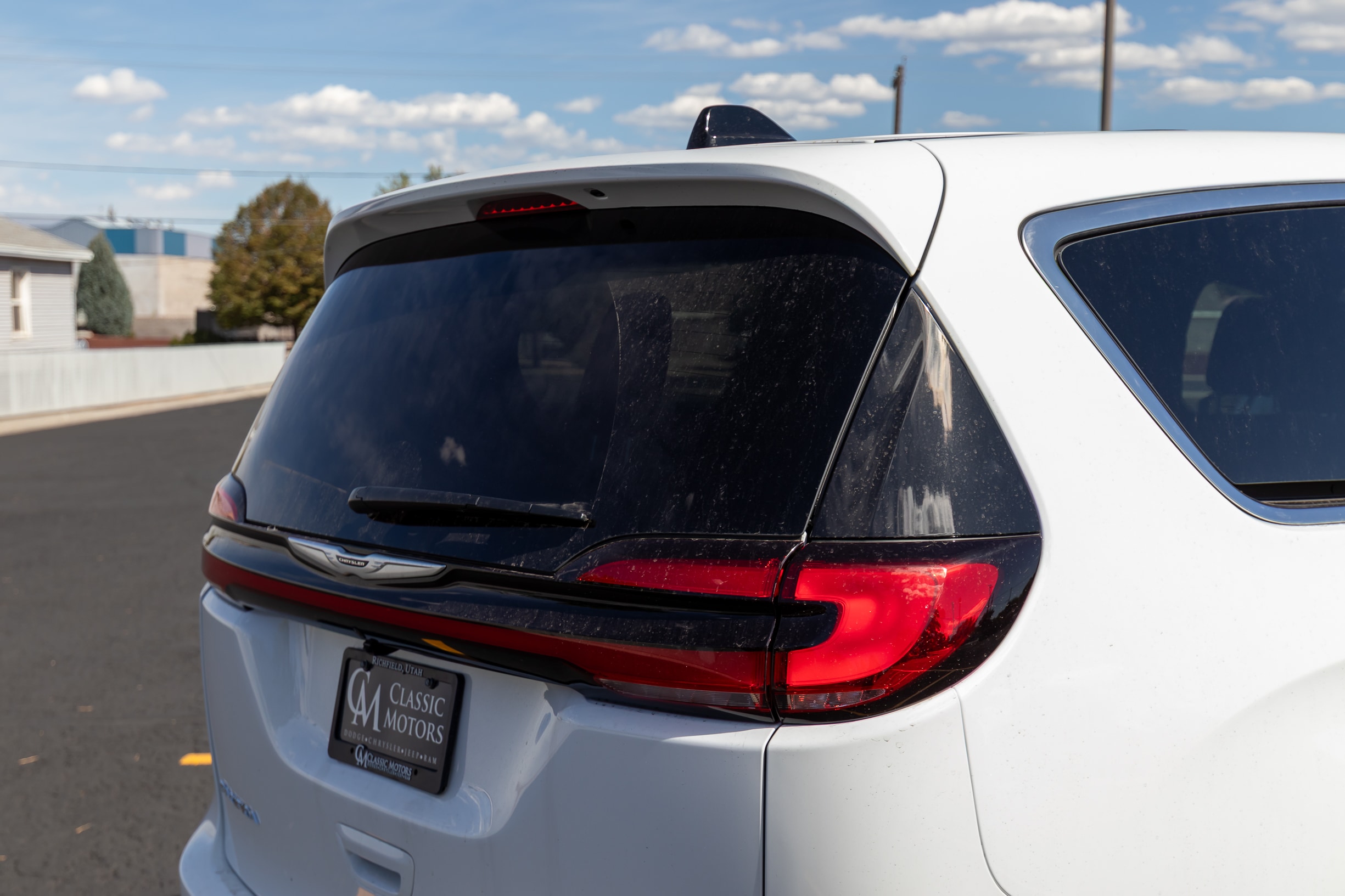 2026 Chrysler Pacifica Select - Photo 30