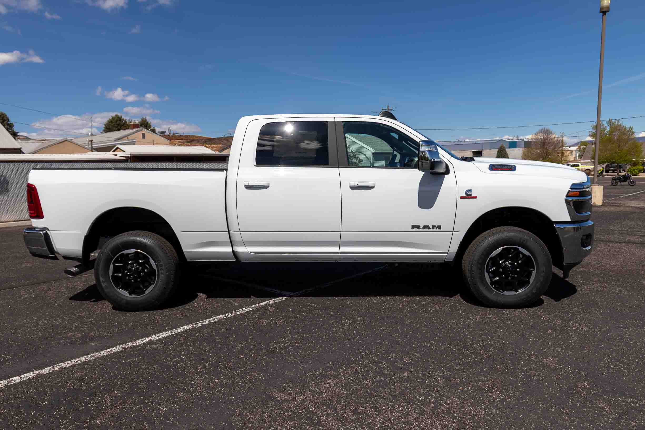 2025 Ram 2500 Laramie photo 2