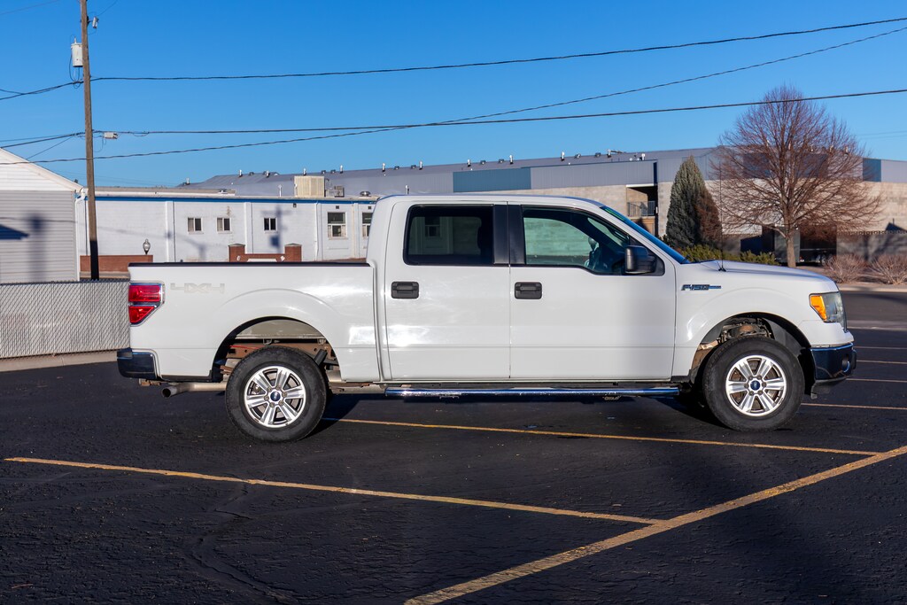 Used 2011 Ford F-150 XLT Crew Cab 4WD 5FT Box