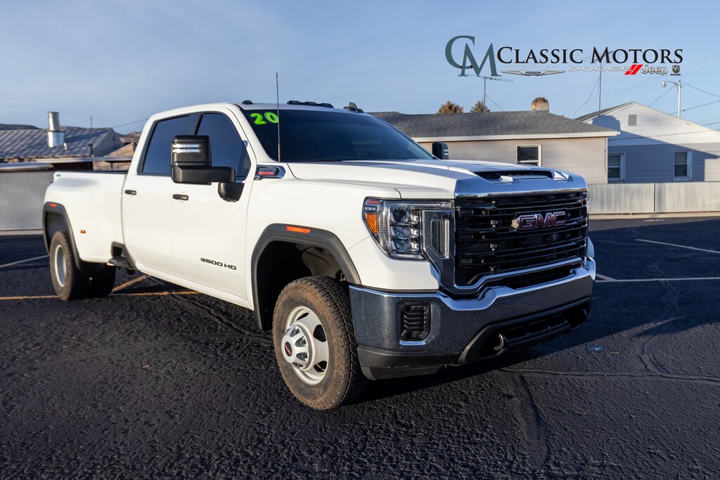 Used 2020 GMC Sierra 3500HD Base Crew Cab 4WD 8FT Box