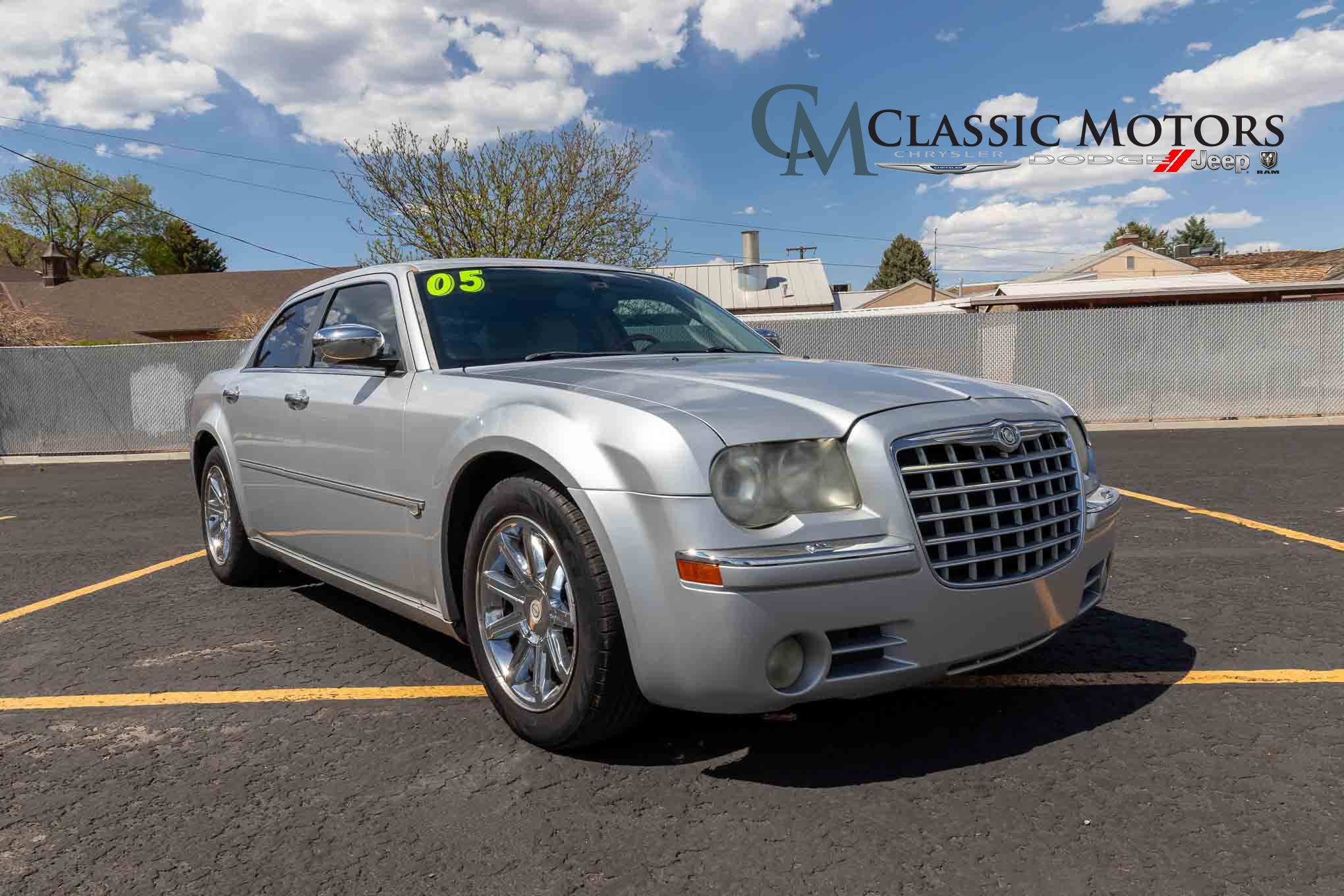 2005 Chrysler 300 C's photo