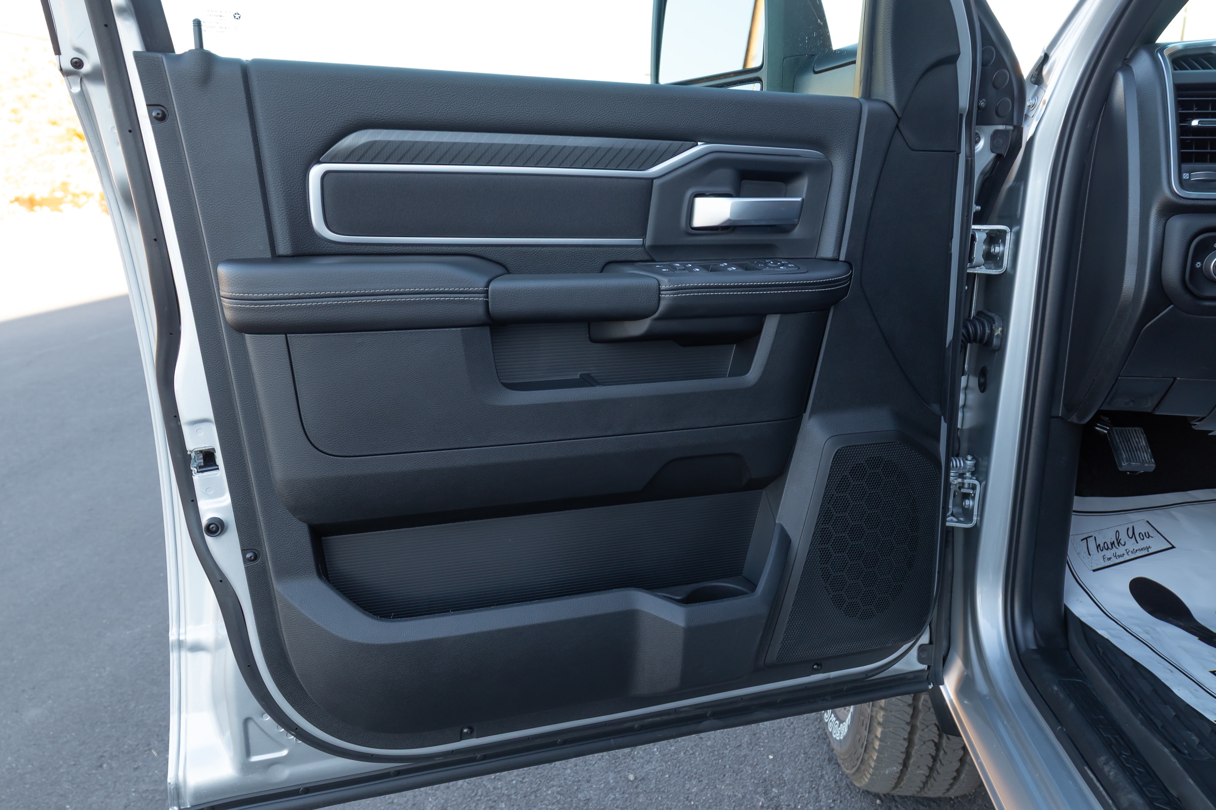 2026 RAM 2500 Big Horn - Photo 9