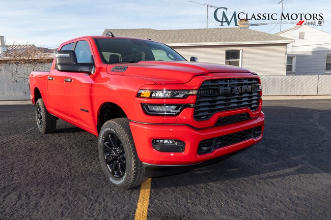 2026 Ram 2500 BIG HORN CREW CAB 4X4 6'4 BOX Pickup