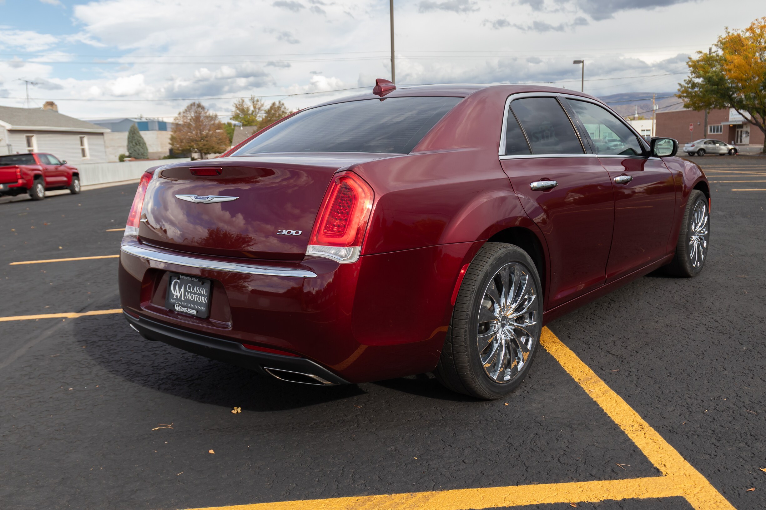 2019 Chrysler 300 Limited photo 3