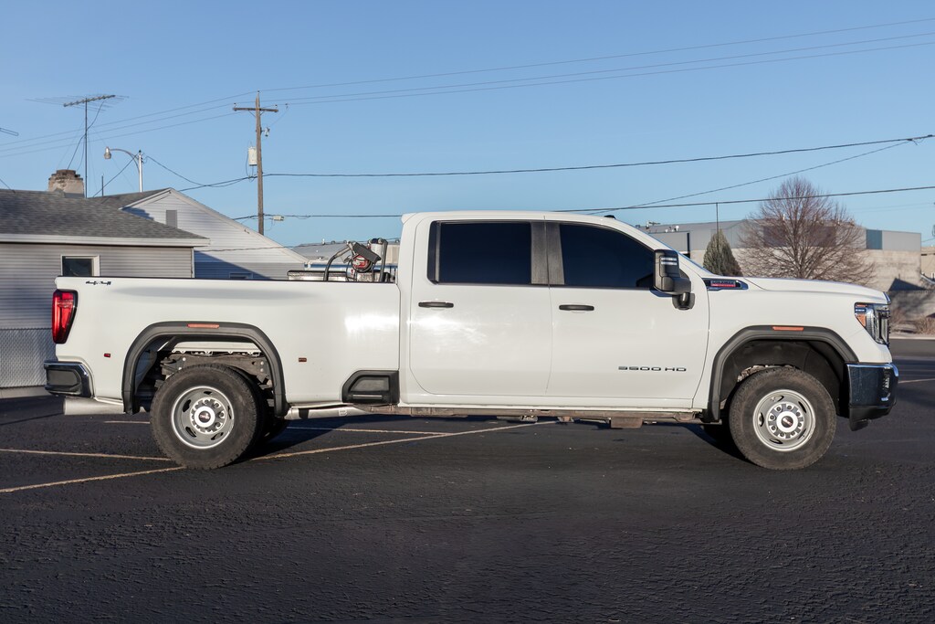 Used 2020 GMC Sierra 3500HD Base Crew Cab 4WD 8FT Box