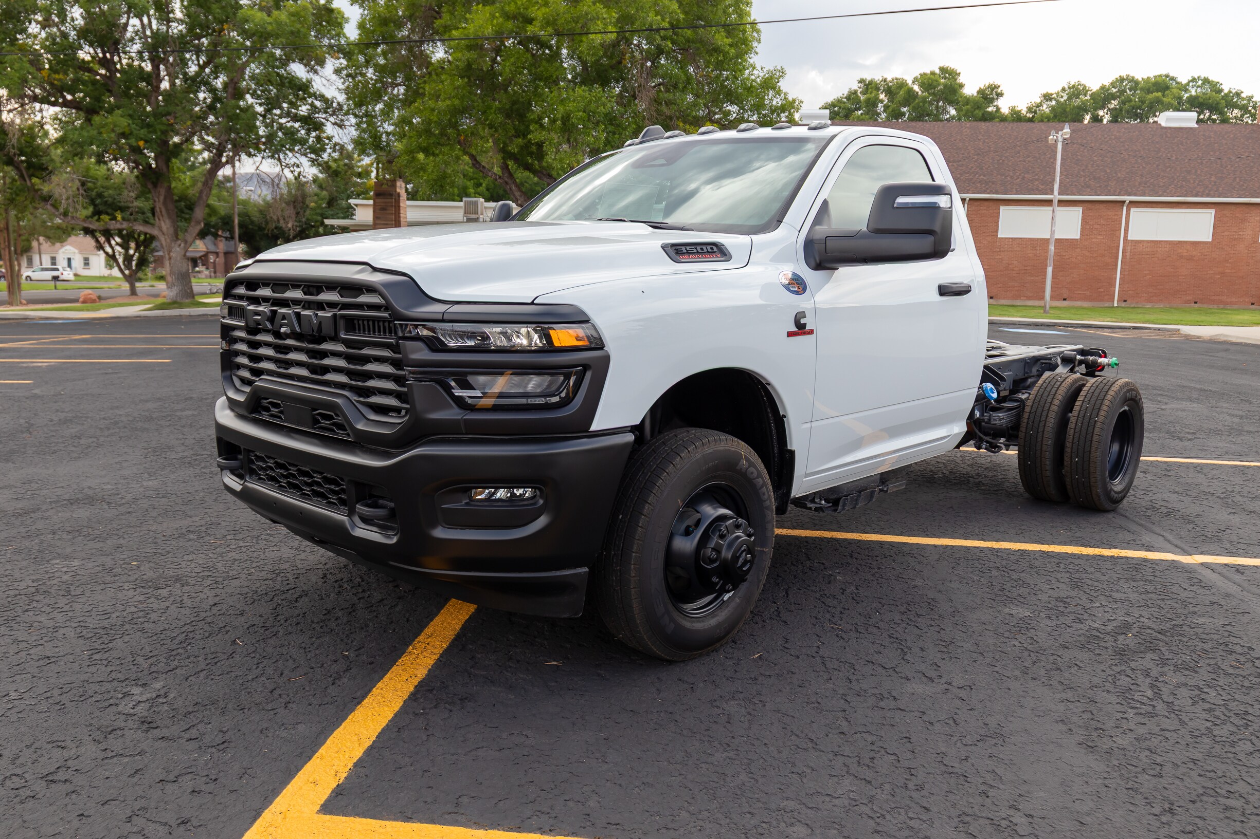 2026 RAM 3500 Chassis Tradesman - Photo 8