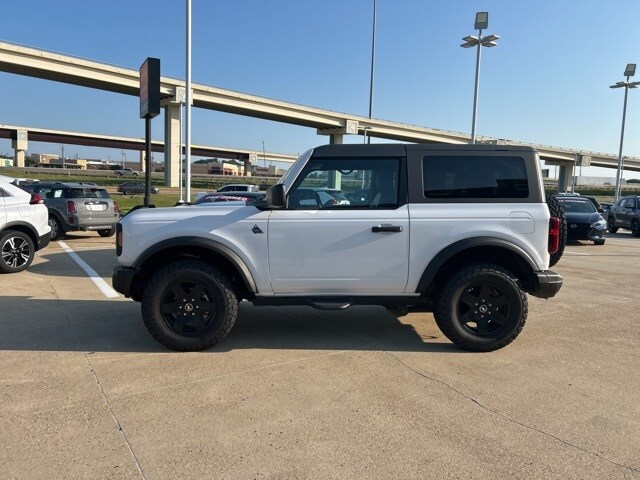 2024 Ford Bronco Black Diamond photo 4