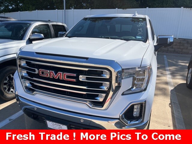 2019 Gmc Sierra 1500 SLT photo 3