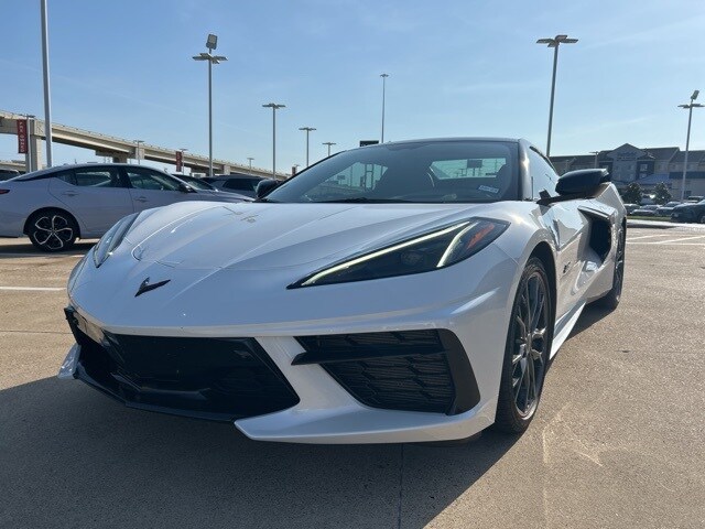 2023 Chevrolet Corvette Stingray 3LT photo 3