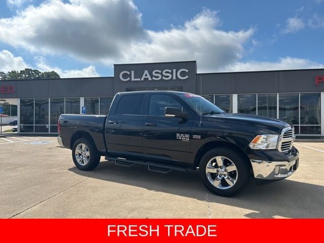 2019 RAM 1500 Classic Big Horn 4x4 Crew Cab 5'7's photo