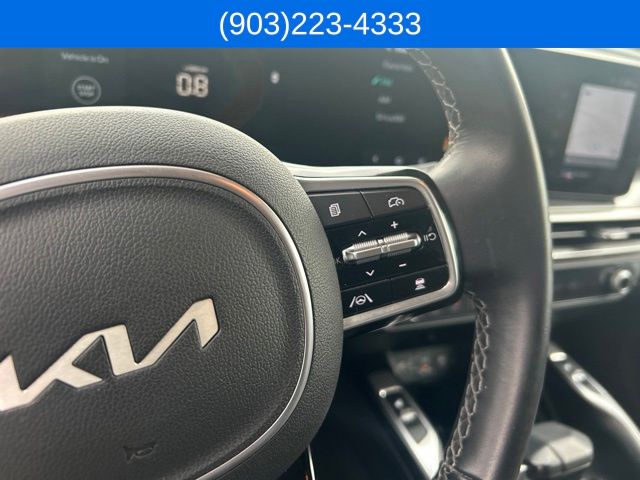 2025 Kia Sorento S - Photo 23