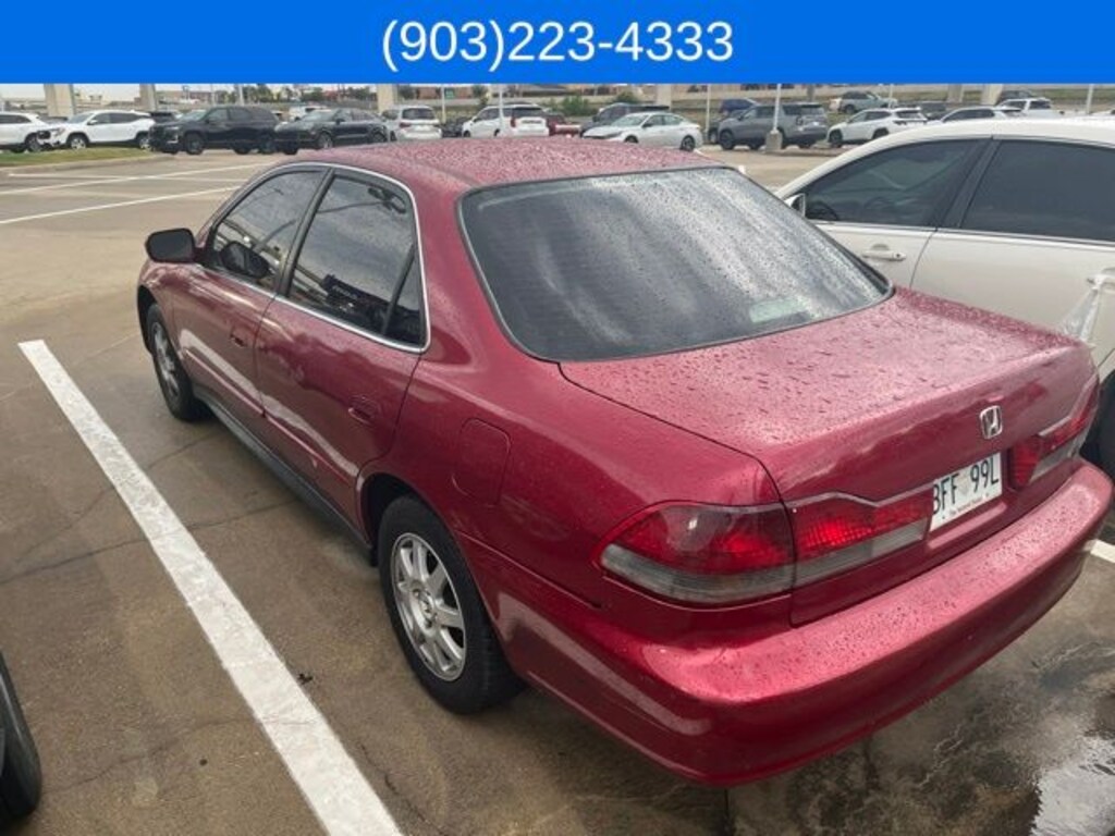 Used 2002 Honda Accord SE Sedan
