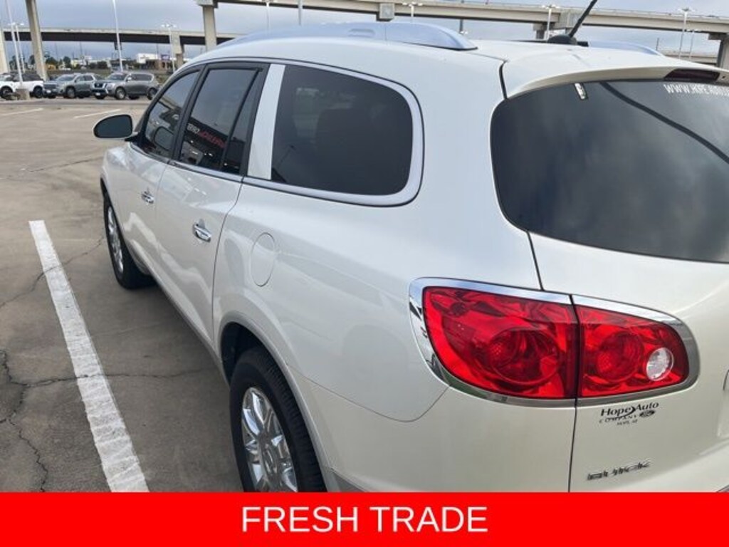 Used 2011 Buick Enclave CXL SUV