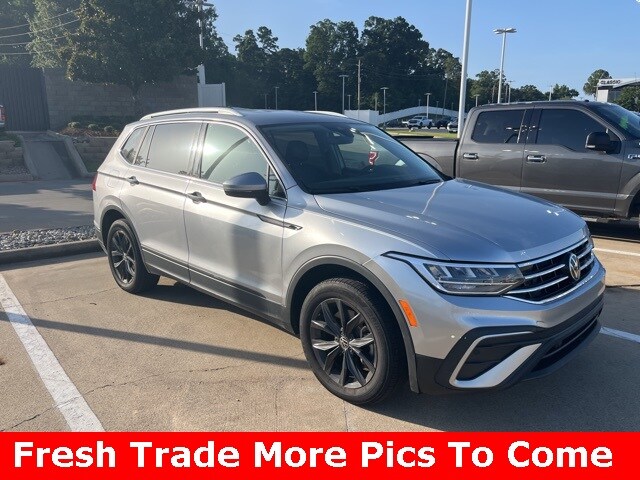 2024 Volkswagen Tiguan SE Wolfsburg Edition photo 3