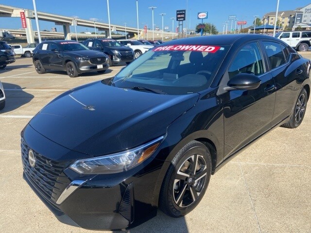 2024 Nissan Sentra SV photo 3