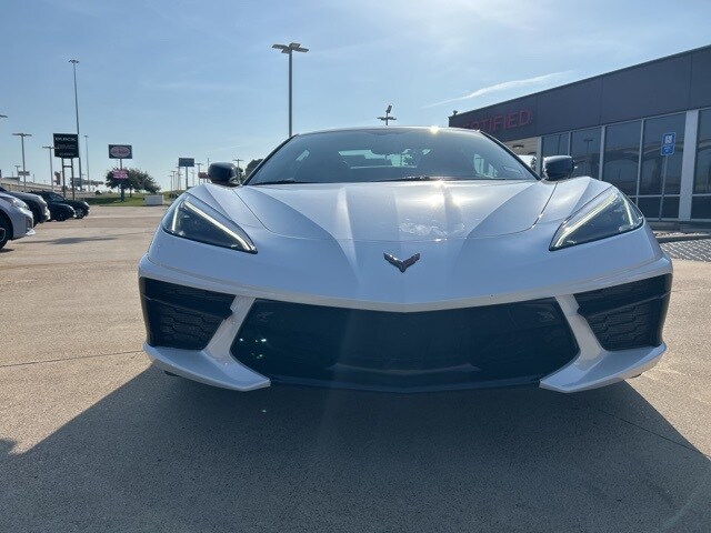 2023 Chevrolet Corvette Stingray 3LT photo 2