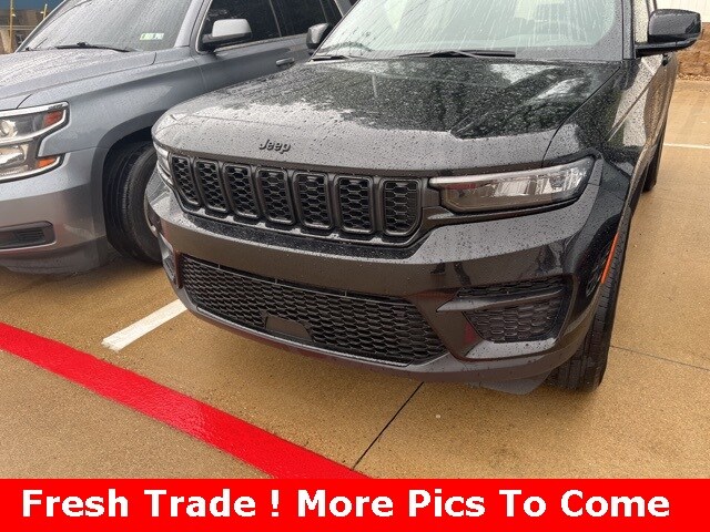 2024 Jeep Grand Cherokee Altitude X photo 2