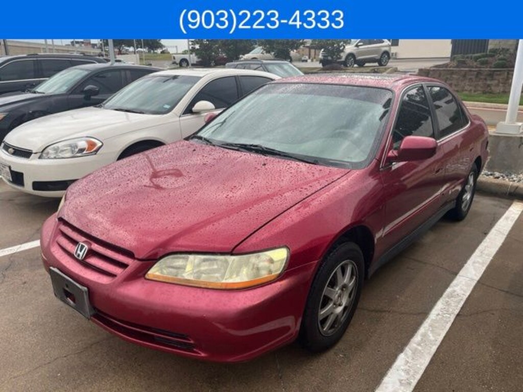 Used 2002 Honda Accord SE Sedan