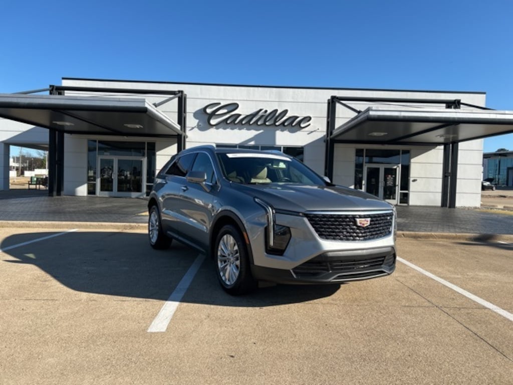 Used 2024 CADILLAC XT4 Luxury SUV