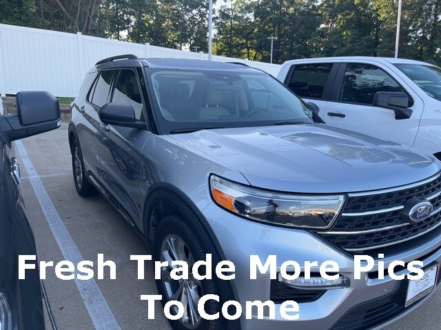 2022 Ford Explorer XLT photo 3