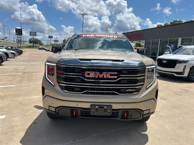 Used 2023 GMC Sierra 1500 AT4 with VIN 1GTUUEE81PZ208525 for sale in Little Rock