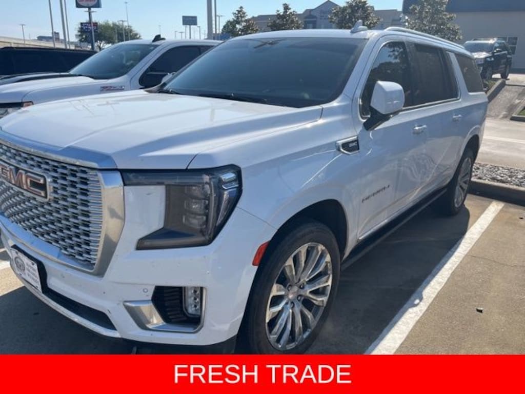Used 2022 GMC Yukon XL Denali SUV