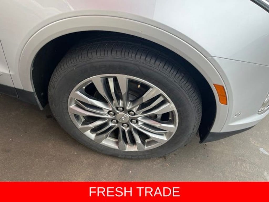 Used 2017 CADILLAC XT5 Premium Luxury SUV