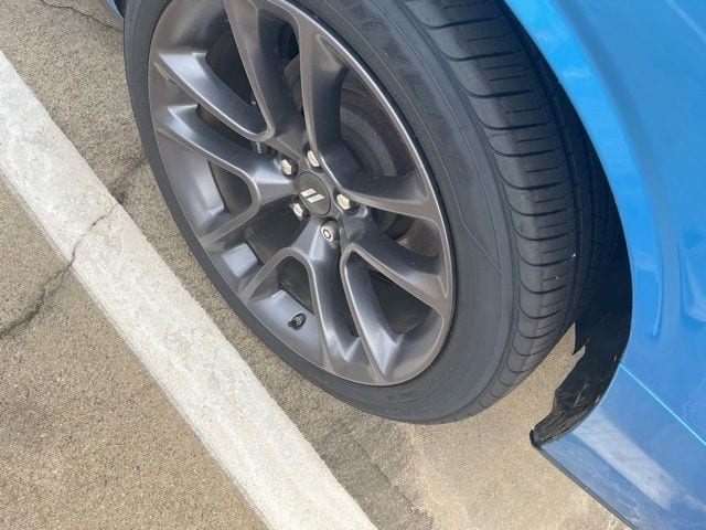2023 Dodge Challenger R/T - Photo 6