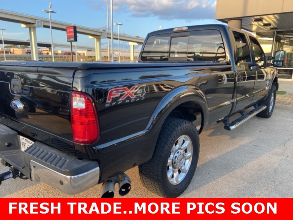 Used 2016 Ford F-250SD Lariat Truck