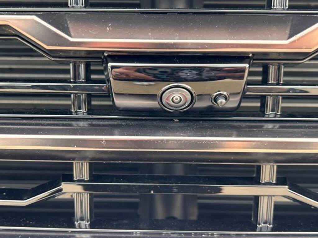 Used 2025 GMC Sierra 2500HD AT4X Truck