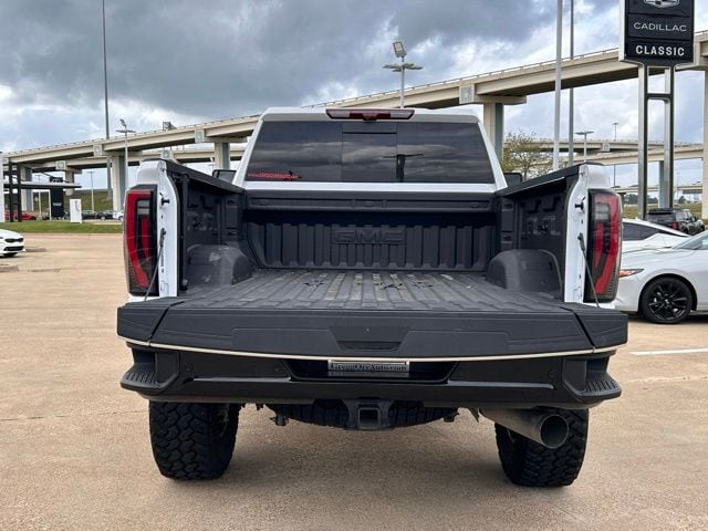 2025 GMC Sierra 2500HD AT4X - Photo 11