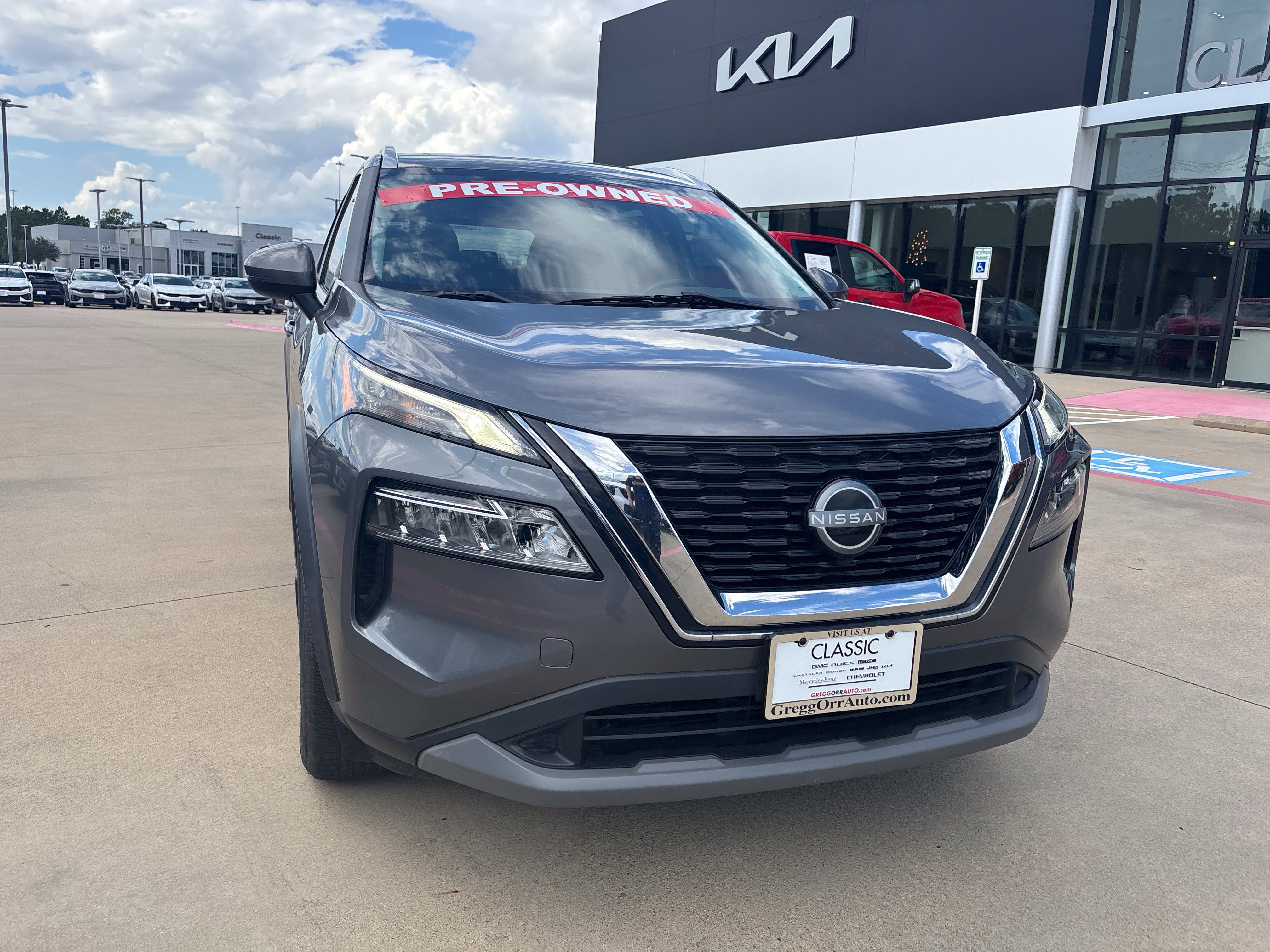  Nissan Rogue