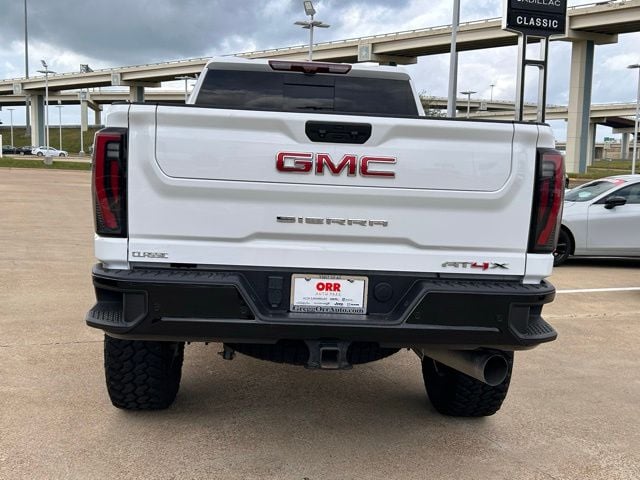 2025 GMC Sierra 2500HD AT4X - Photo 9