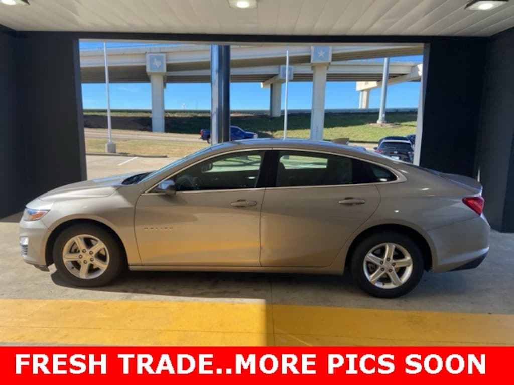 Used 2024 Chevrolet Malibu LT Sedan