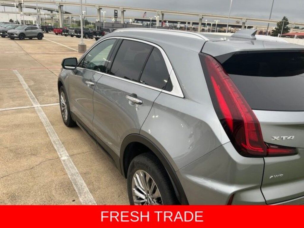 Used 2025 CADILLAC XT4 Premium Luxury SUV