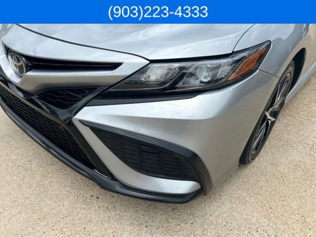 Used 2021 Toyota Camry SE Sedan