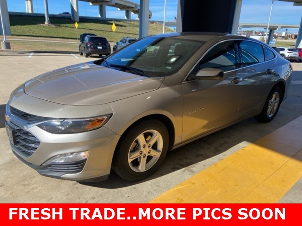 Used 2024 Chevrolet Malibu LT Sedan