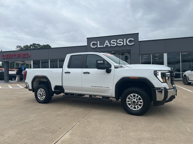 2024 GMC Sierra 4WD Double Cab Standard Box Pro's photo