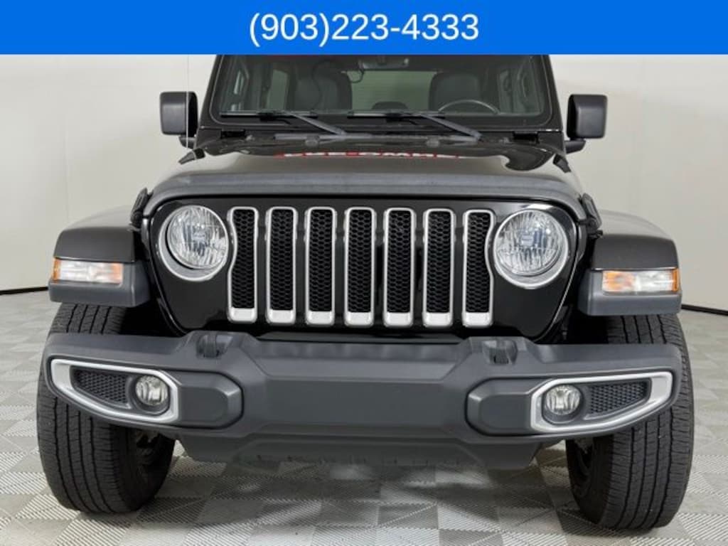 Used 2018 Jeep Wrangler Unlimited Sahara SUV