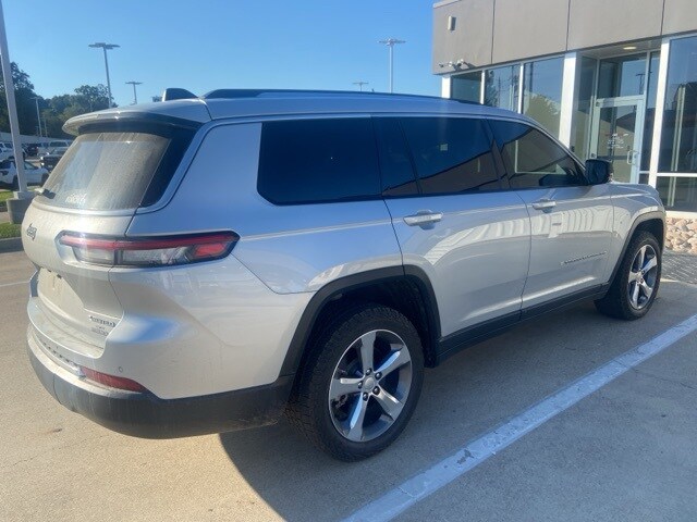 2021 Jeep Grand Cherokee Limited photo 3