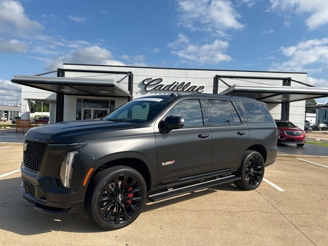 2025 Cadillac Escalade V-Series photo 4